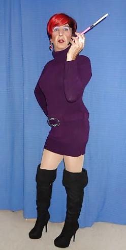 13P Mandy Tranny Housewife