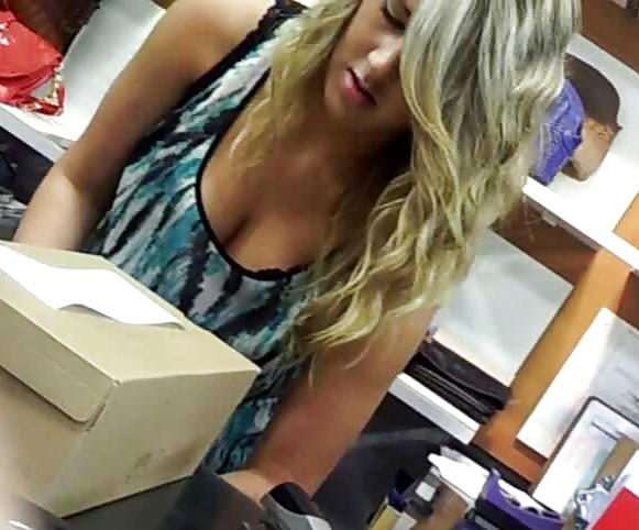 19P Candid Downblouse Blonde Teen Tits