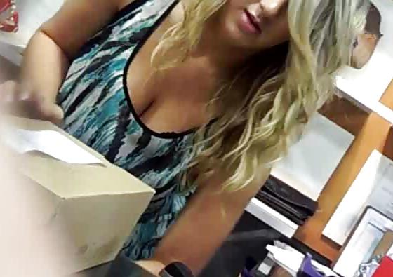 19P Candid Downblouse Blonde Teen Tits