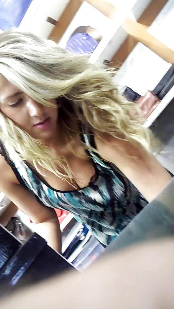 19P Candid Downblouse Blonde Teen Tits
