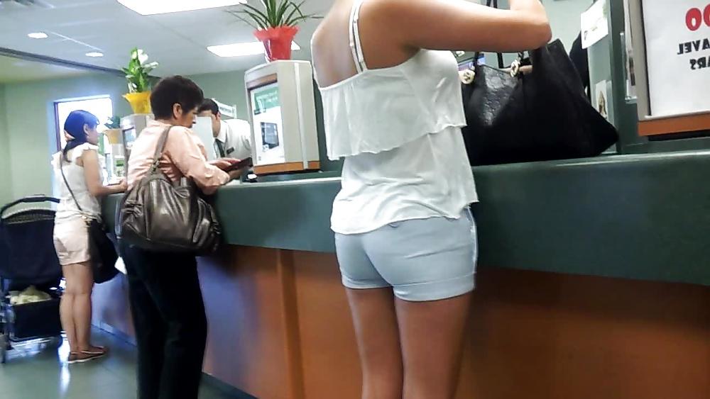 17P Candid Sexy Blonde Big Tits Tight Ass