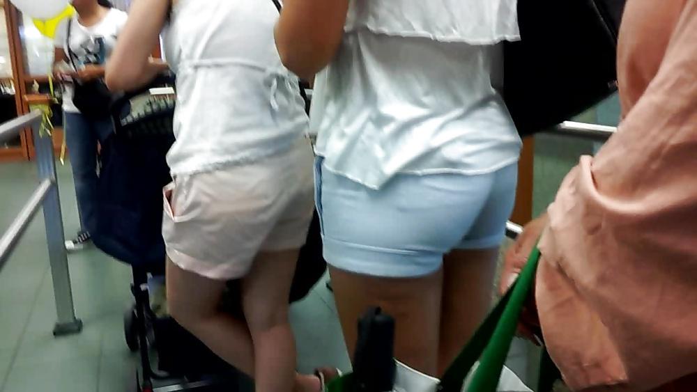 17P Candid Sexy Blonde Big Tits Tight Ass
