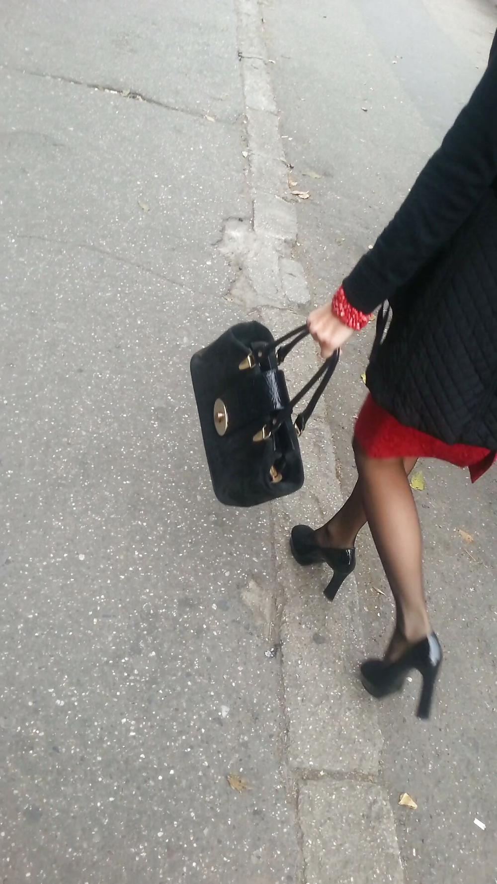 19P Spy sexy mature nylon and face romanian-la cerere