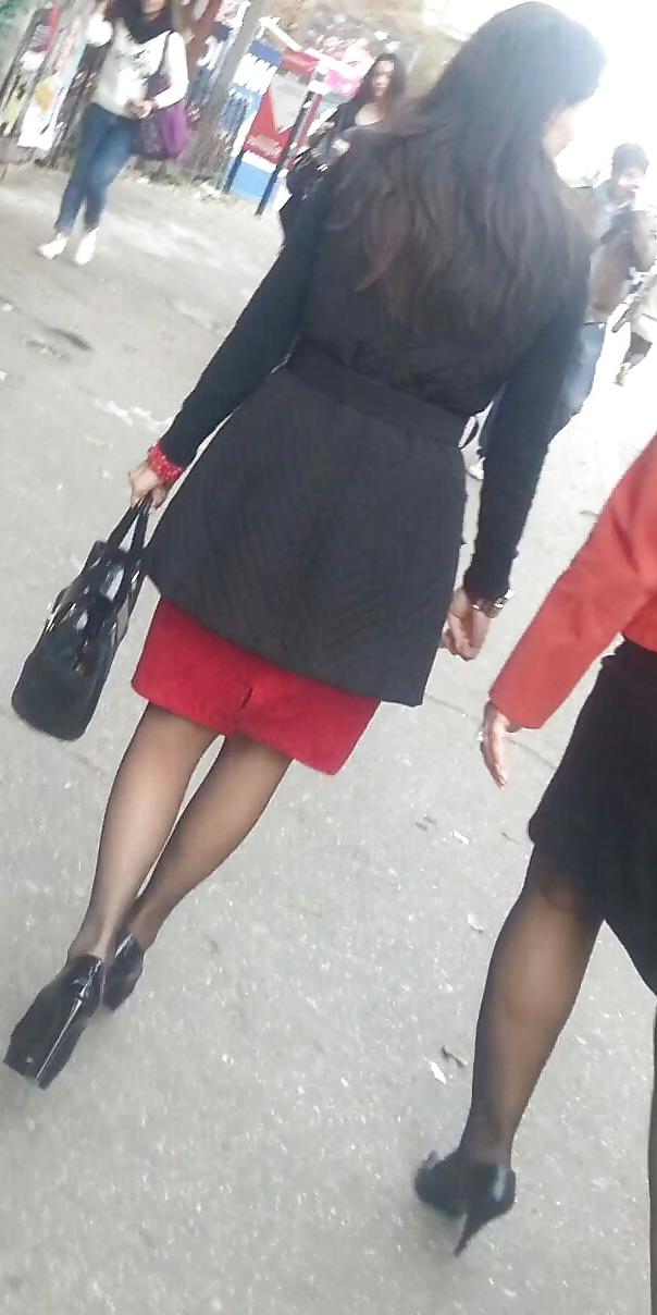 19P Spy sexy mature nylon and face romanian-la cerere