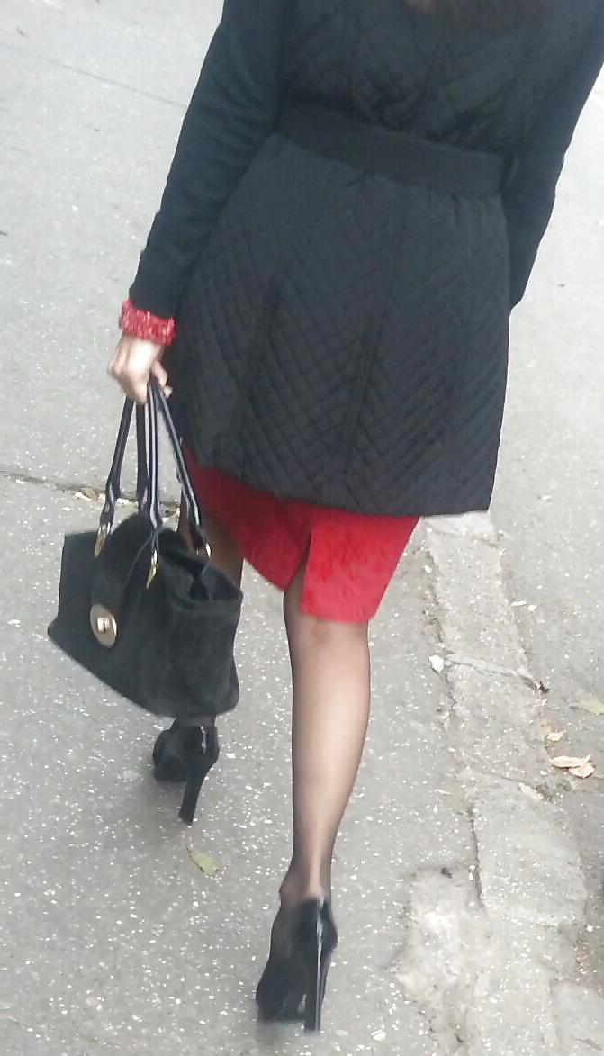 19P Spy sexy mature nylon and face romanian-la cerere