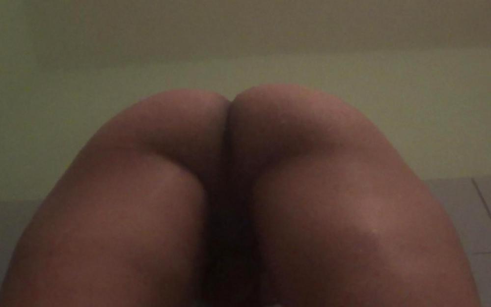 9P Taking a shower