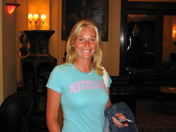 25P Barbara Schett #2 (Austrian ex tennis player) 