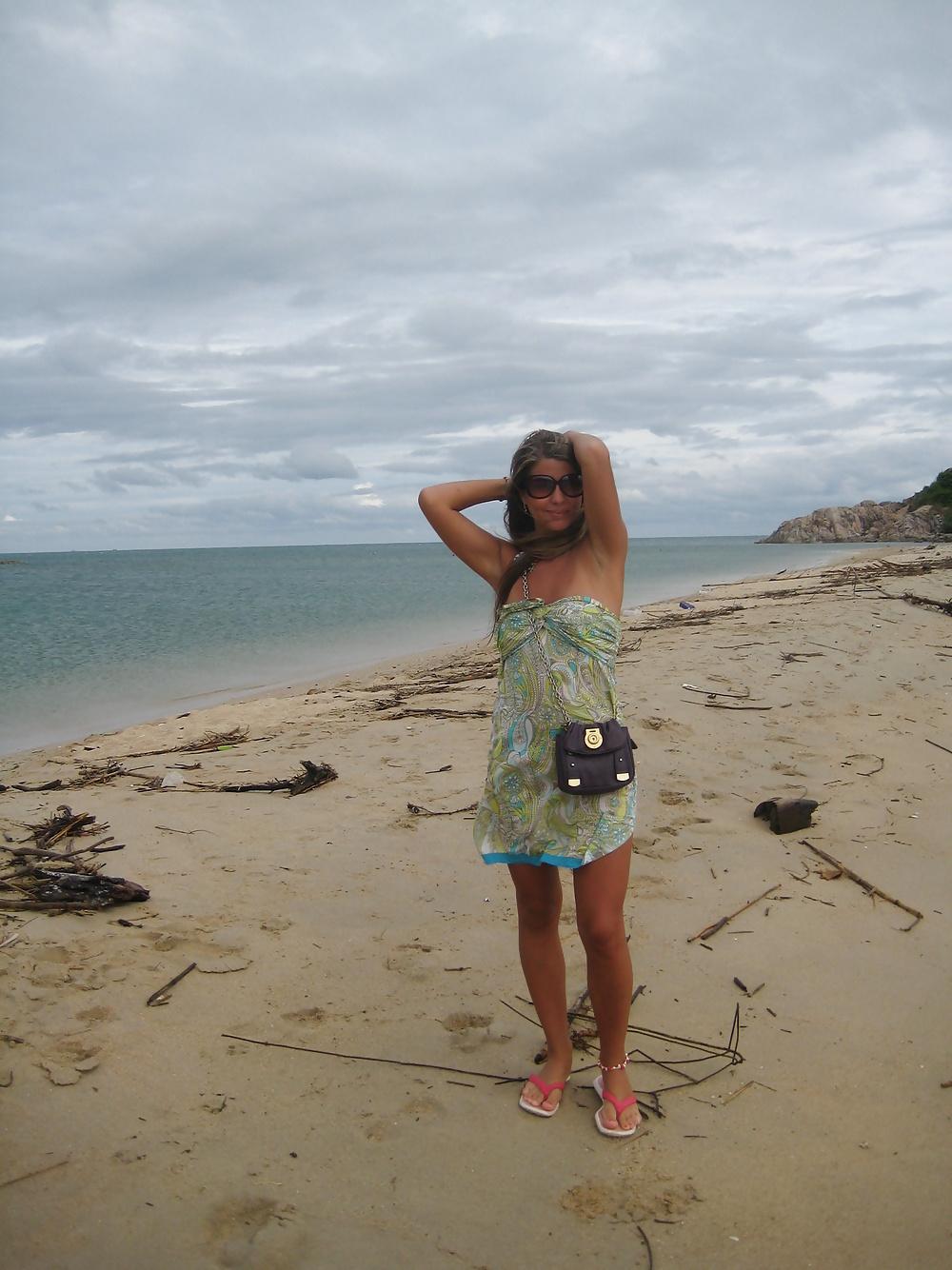 25P Perfect Wife At Couples Resort
