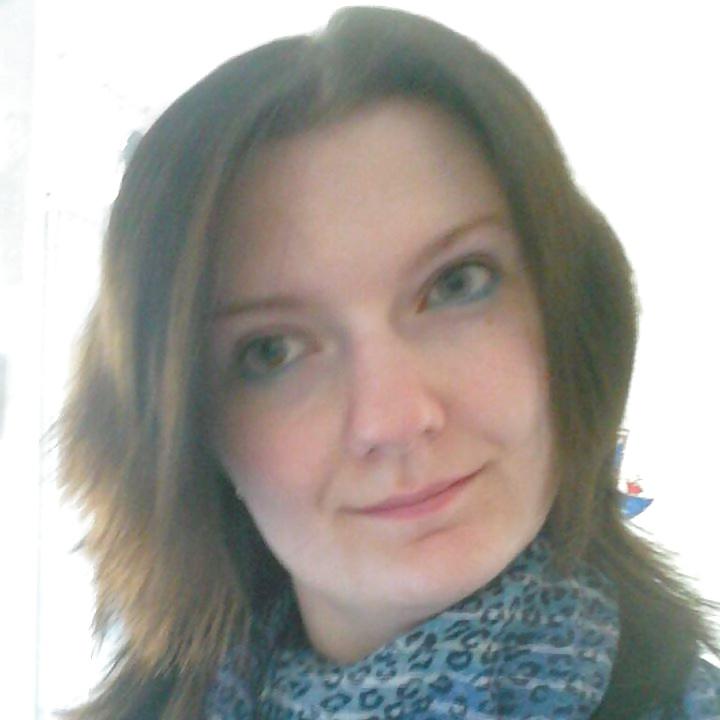 25P Nutte Sandra braucht es hart