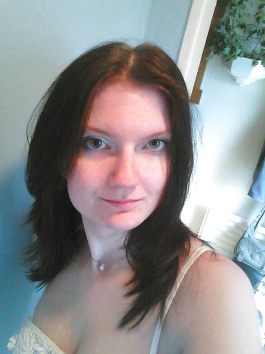 25P Nutte Sandra braucht es hart