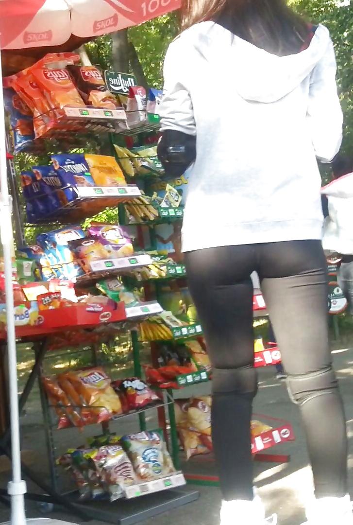 25P Spy sexy teens ass romanian