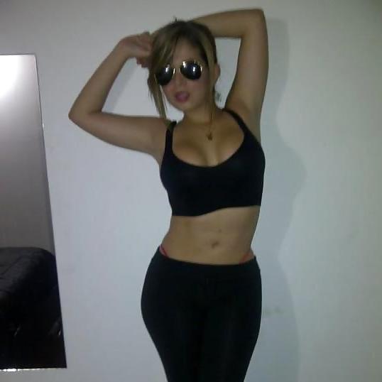 22P Perfect latina