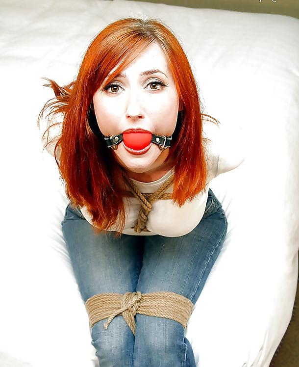 14P Gagged sluts