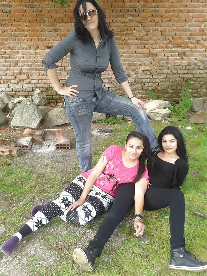 22P Turkish! Prefer Milfs or teen stepdaughters?
