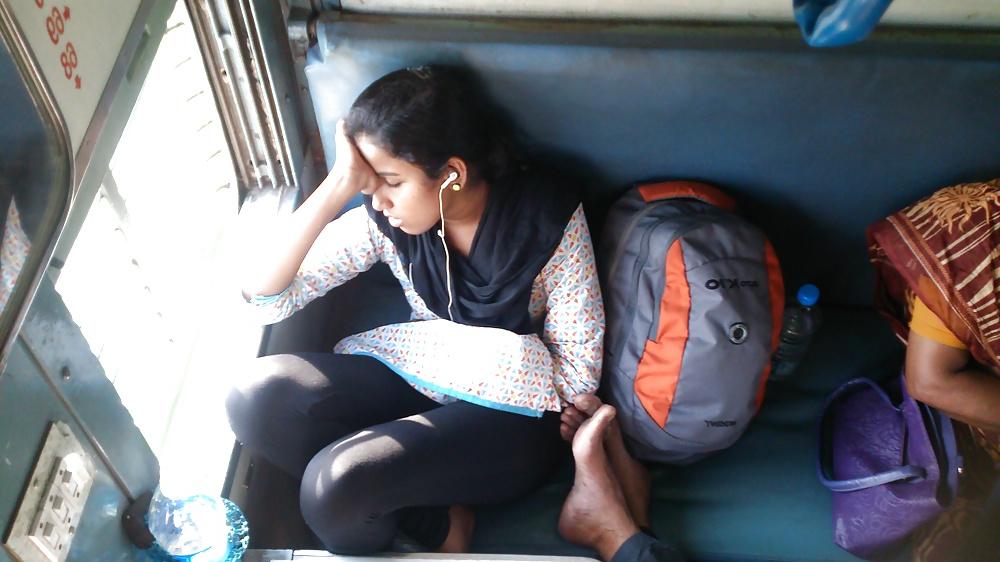 25P India girls