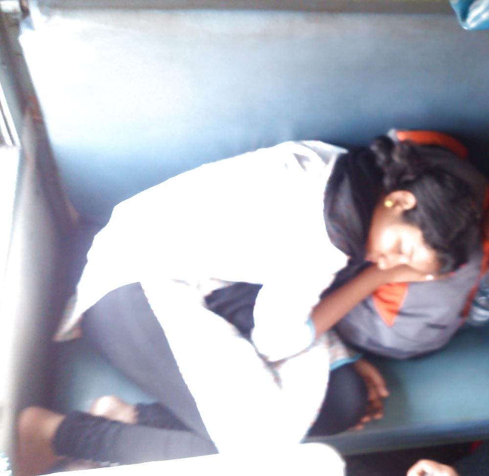 25P India girls