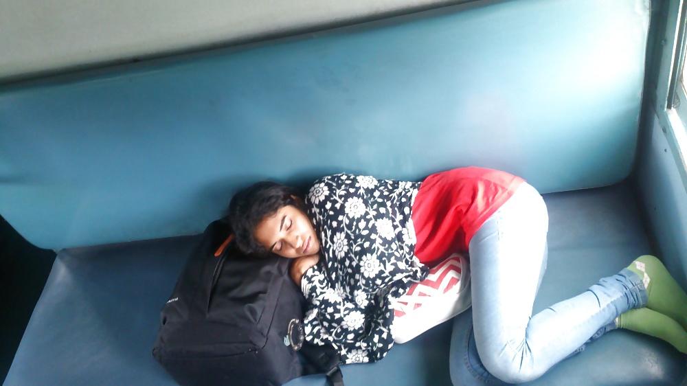 25P India girls