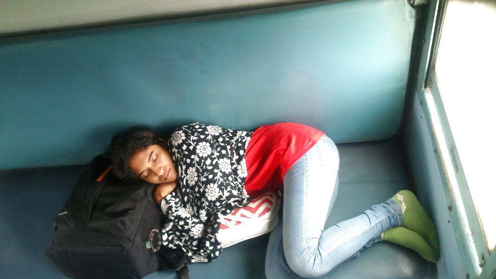 25P India girls