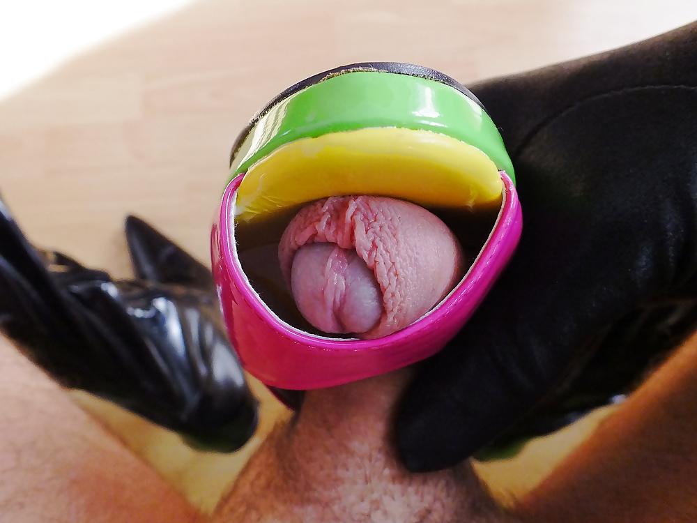 19P Cock in colorful shoe