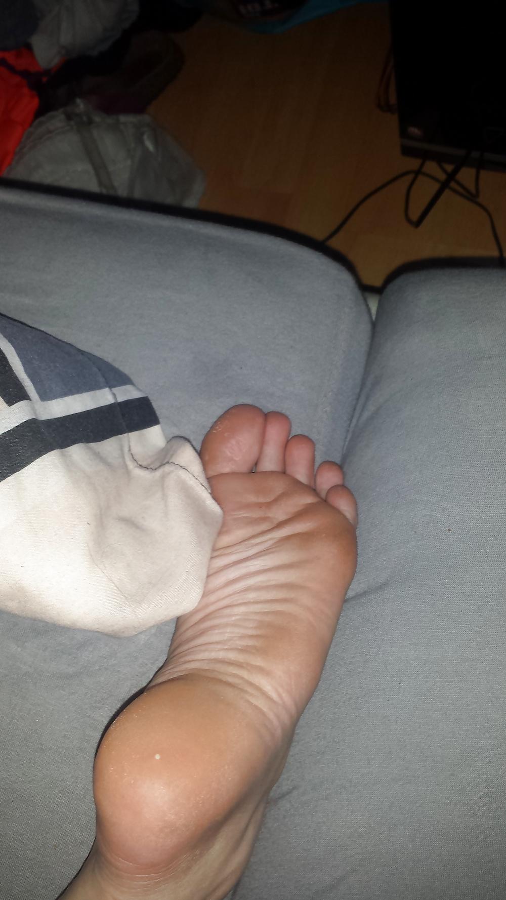 12P Heimlich Fuesse der Feundin erwischt, voyeur teen feet