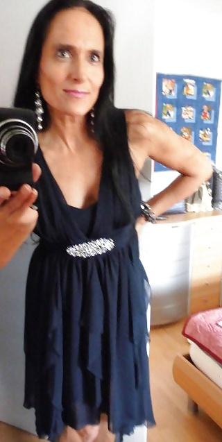 25P Moms friend show me all 1