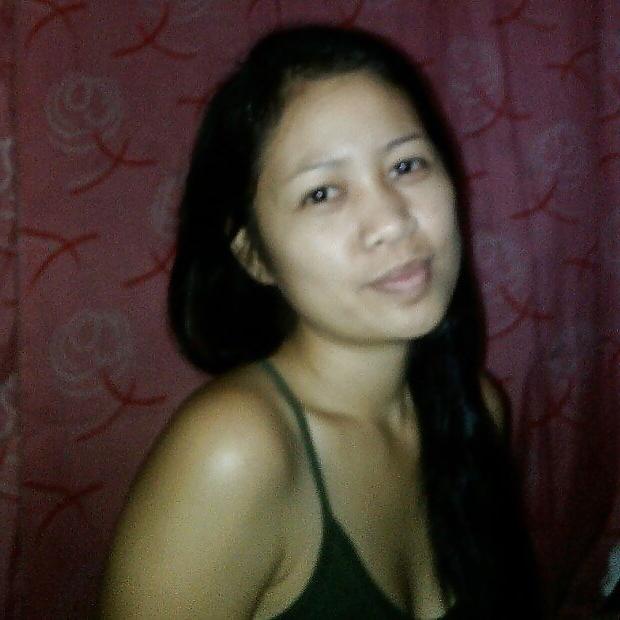 12P PINAY HOT MOM