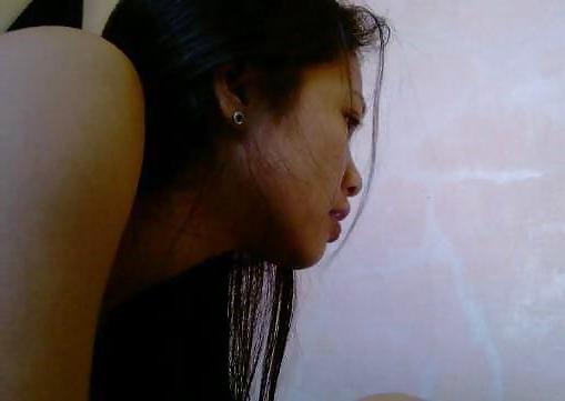 12P PINAY HOT MOM