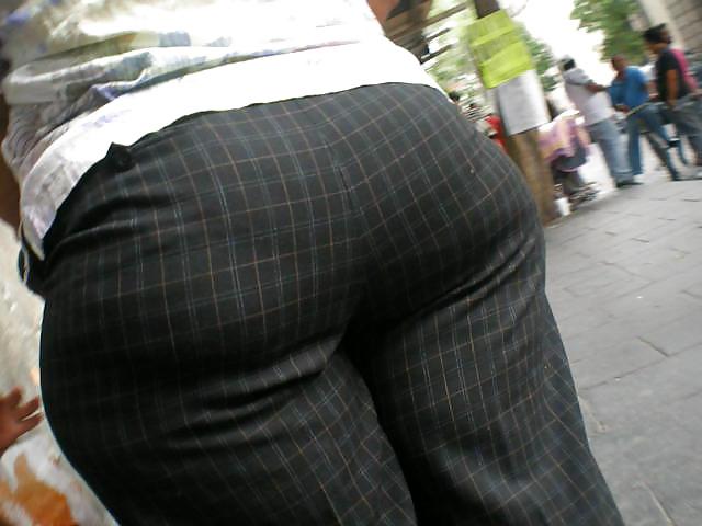 25P Fat ass mature 3