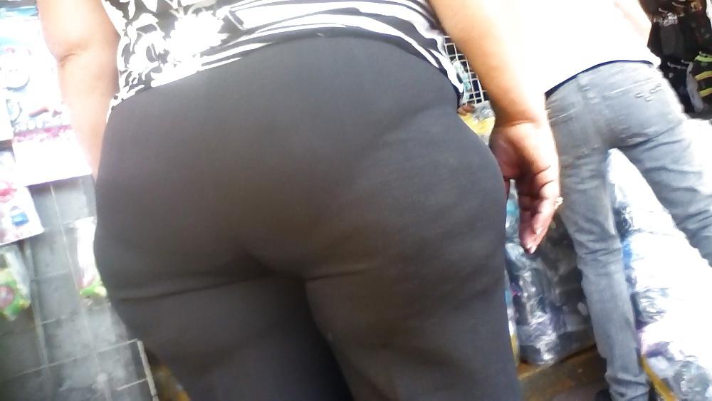 16P Fat ass mature