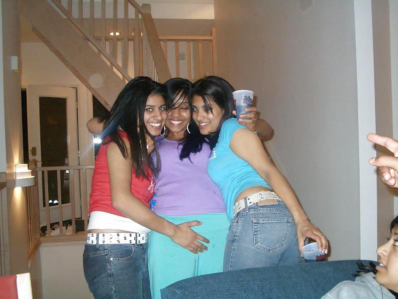 25P Indian teen fucked 12