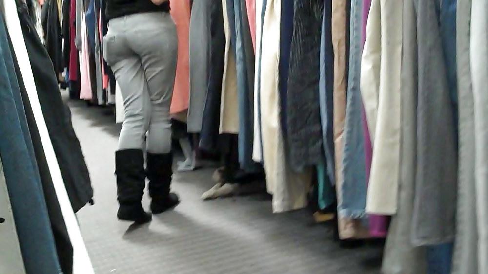 17P Tight ass and butts in jeans