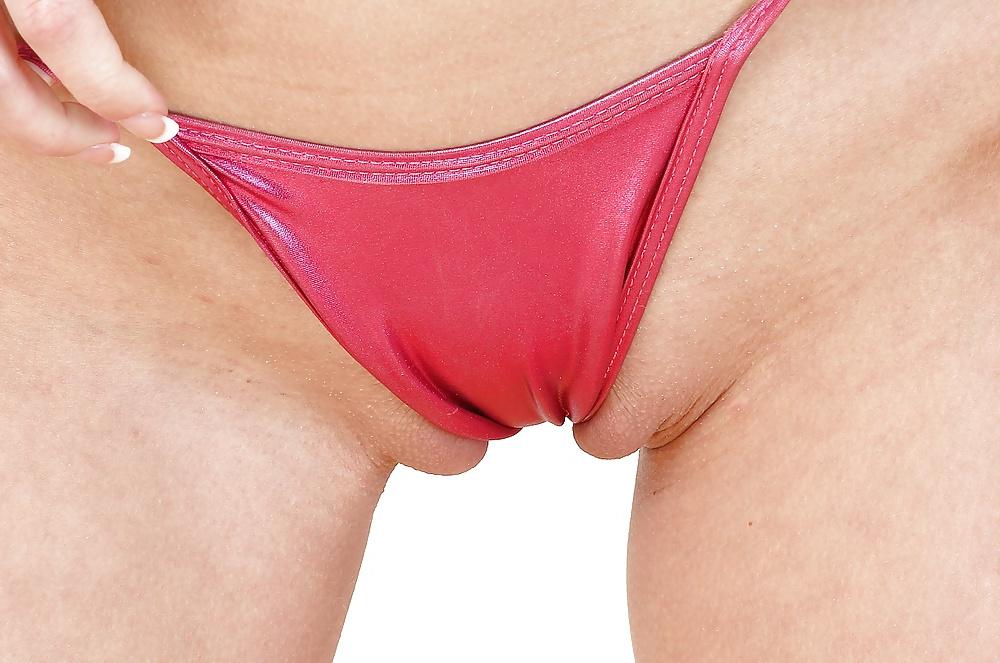 25P Cameltoe
