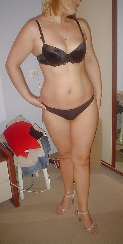 11P My shy wife 06