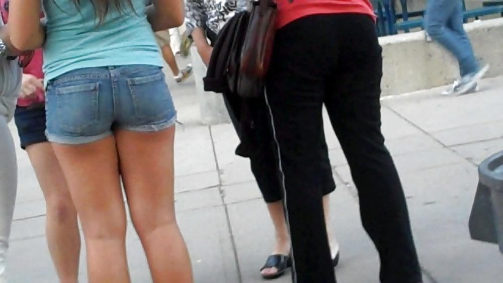 19P Nice butts ass in jean shorts