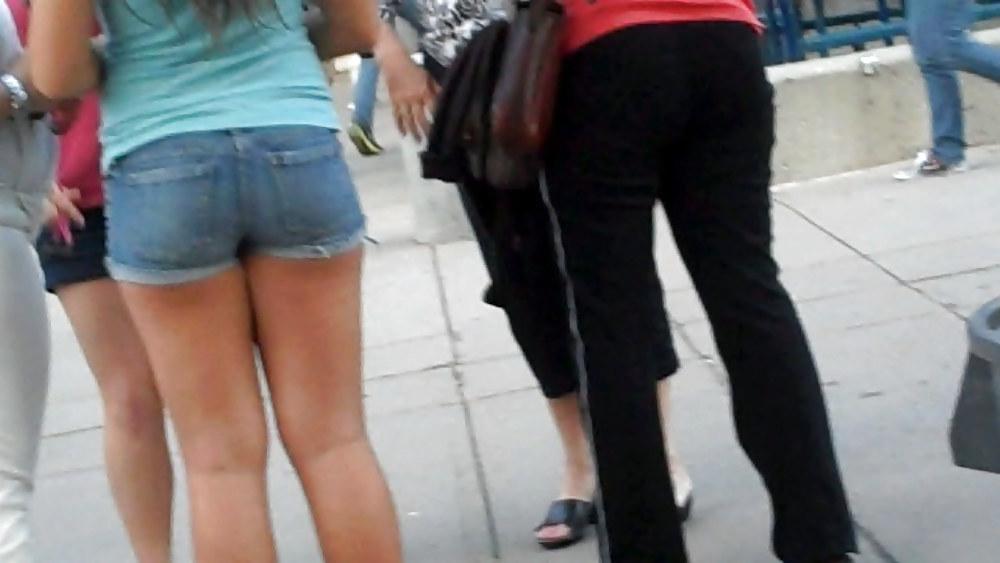 19P Nice butts ass in jean shorts