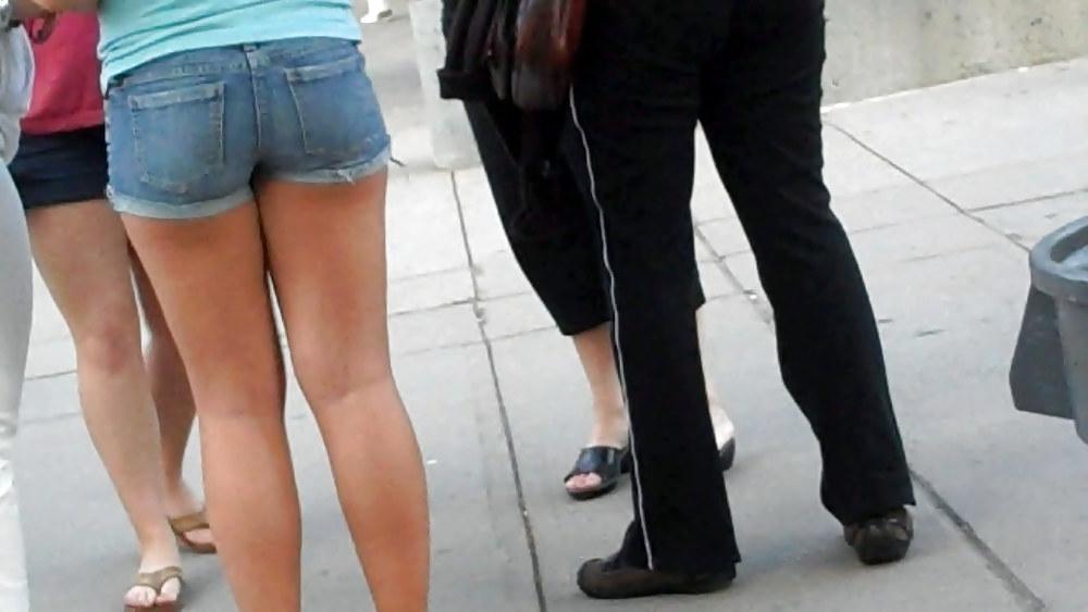 19P Nice butts ass in jean shorts