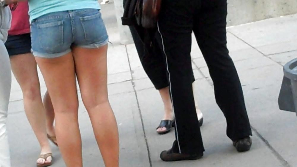 19P Nice butts ass in jean shorts