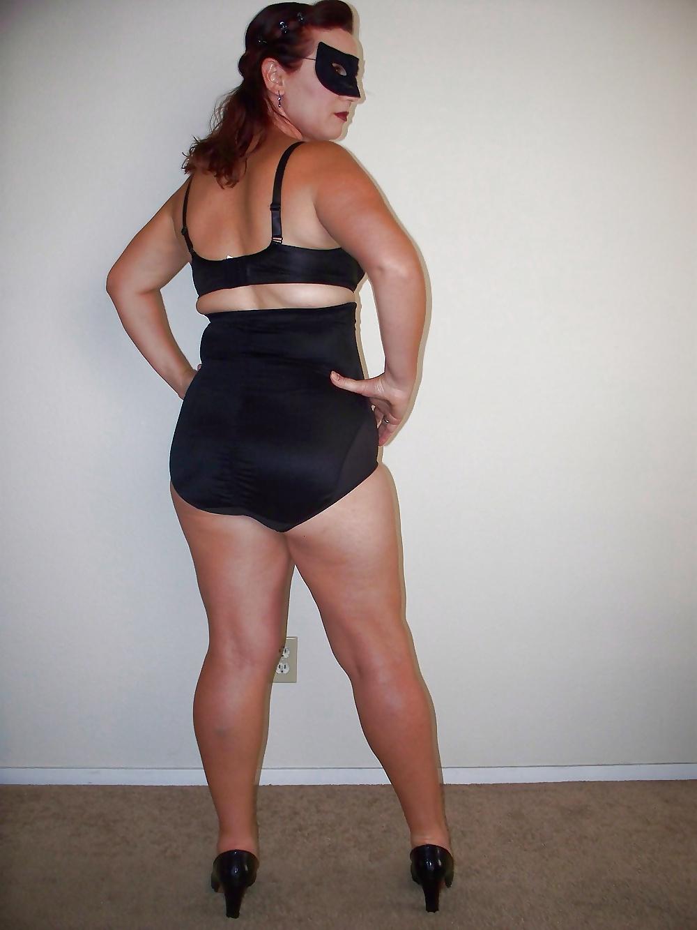 10P Black Dominatrix