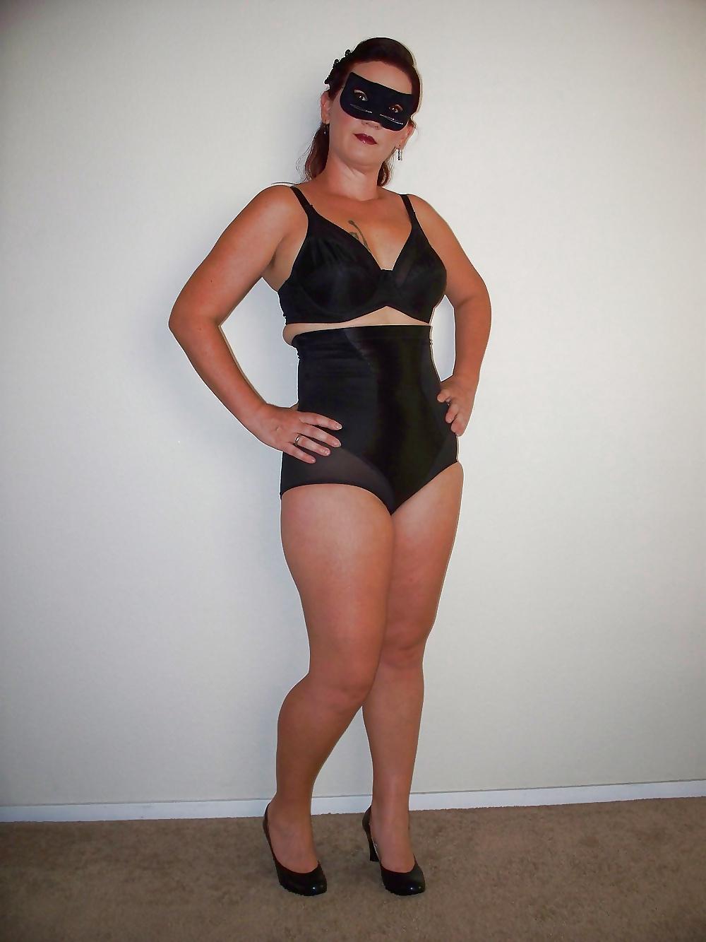 10P Black Dominatrix