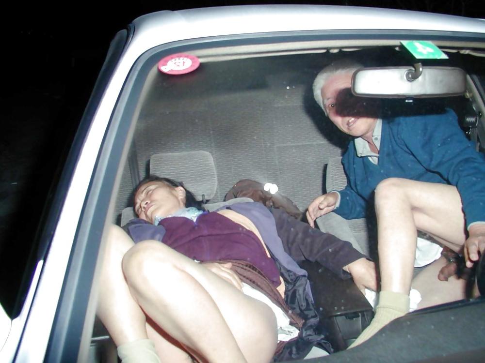17P Japanese Couple Car Sex 05