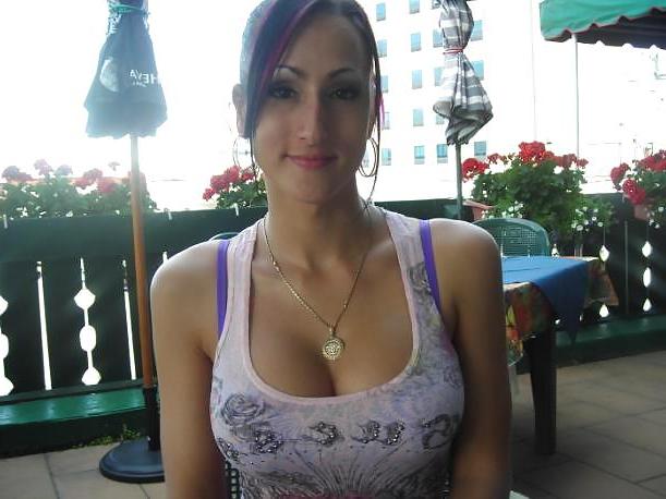 9P TS Katia or Kymlie 
