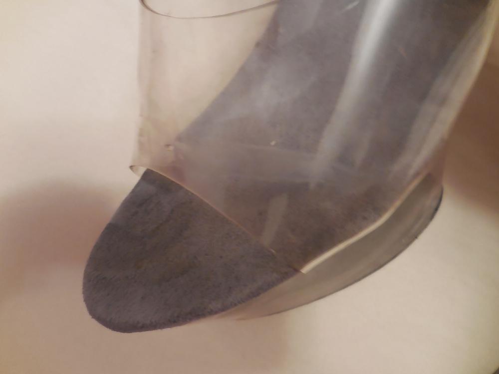 25P Big cumshot over clear High Heels