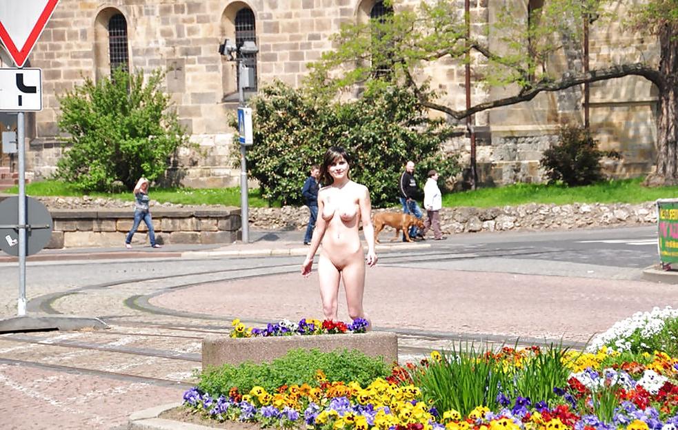 25P Public 10 outdoor flashing