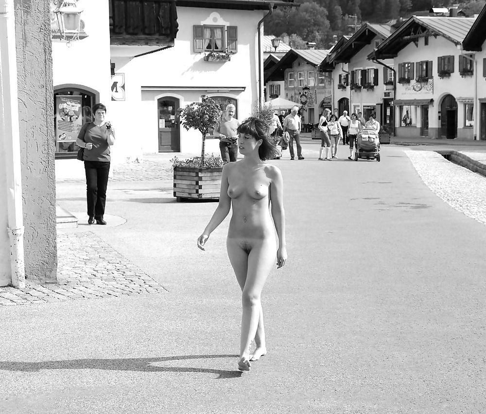 25P Public 10 outdoor flashing
