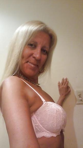 18P Blonde cougar slut