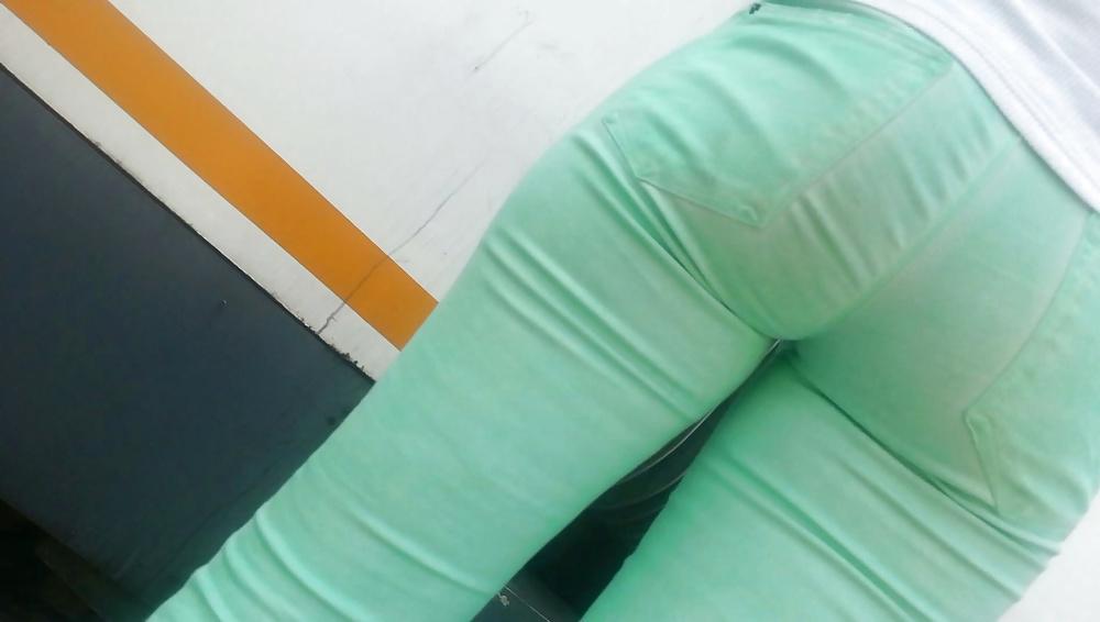 22P Spy sexy ass old + young romanian