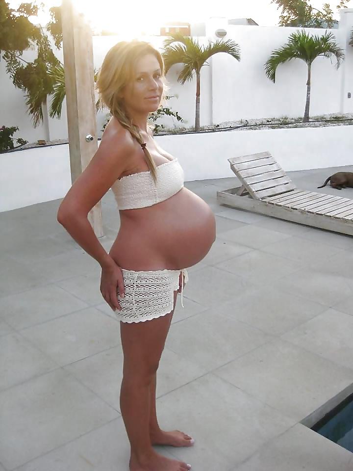 25P Enceinte Ventre nue - Naked pregnant belly 4