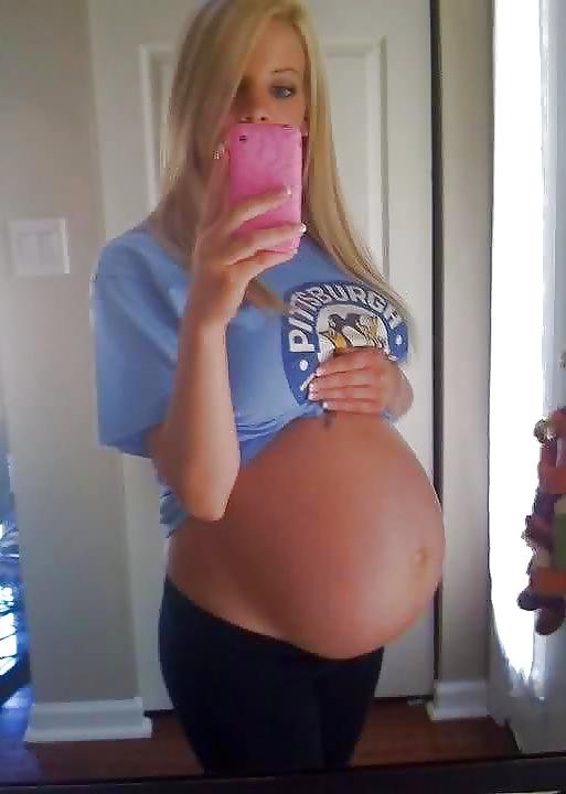 25P Enceinte Ventre nue - Naked pregnant belly 4