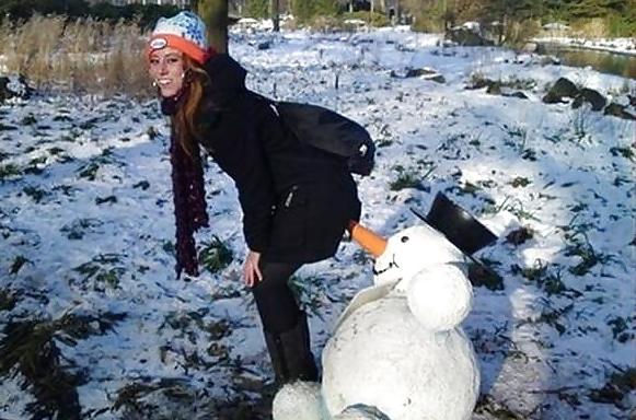 25P WTF Girls photographed doing GOD knows what 