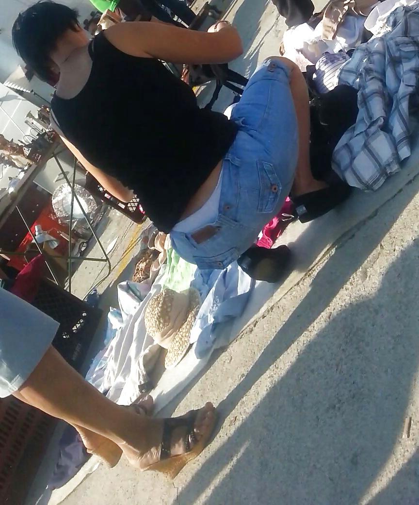 25P Spy old + young sexy ass and panties romanian